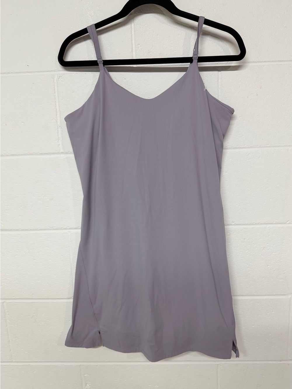 Xersion EverRestore Strappy Athletic Dress Built In Shorts Lilac